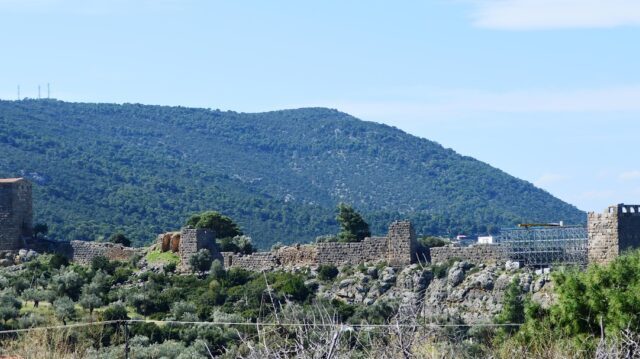 Περιηγήσεις : ΤΟ ΚΑΣΤΡΟ ΤΩΝ ΑΙΓΟΣΘΕΝΩΝ – Απο τον Μανο Κιλημαντζο