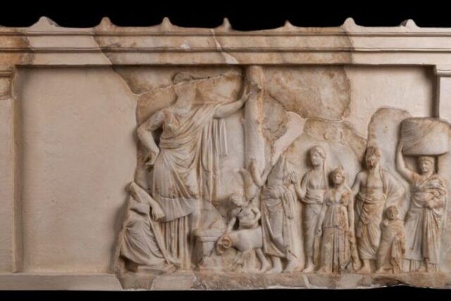 Οικολογική συνείδηση …   Τόπους λατρείας αλλά και προστασίας της φύσης.