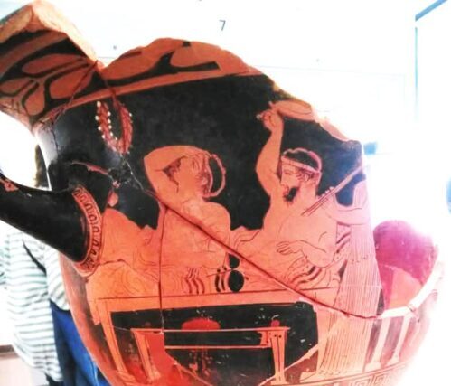 TO ΣΥΜΠΟΣΙΟΝ  ΤΗΣ ΣΑΛΑΜΙΝΑΣ – Aπο τον Αρχαιολογο Σοφία Δημητριαδου Κοκκίνου