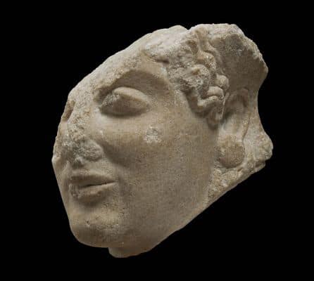 ΑΡΧΑΙΚΟ  ΑΓΑΛΜΑ  ΑΘΗΝΑΣ  που  ΔΕΝ  ΕΚΤΙΘΕΤΑΙ  προς το παρόν ΜΟΥΣΕΙΟ  ΑΚΡΟΠΟΛΕΩΣ  ((520 Π.Χ.) – Απο την  Μιράντα Σκηνίτη