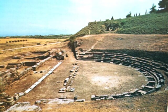 Η αρχαία Σικυώνα  –  Απο την Αρχαιολογο  Σοφία Δημητριαδου Κοκκίνου