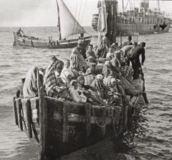 Η συγκινητική περιγραφή μιας Μικρασιάτισσας που ξεριζώθηκε το 1922
