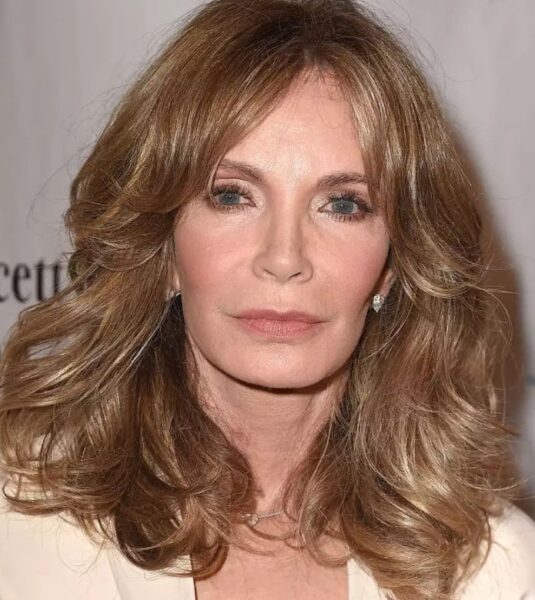 Top κουρέματα για 50+ που “κόβουν” χρόνια!