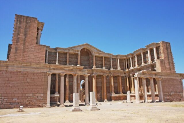 ΜΙΚΡΑ ΑΣΙΑ – ΣΑΡΔΕΙΣ – Η δύναμη του χρυσού