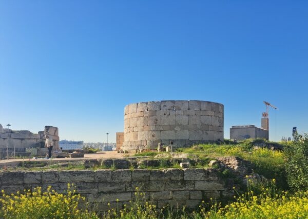 Ηετιώνεια Πύλη – Απο τον ΤΡΙΑΝΤΑΦΥΛΛΟΣ ΑΘΑΝΑΣΟΥΛΑΣ