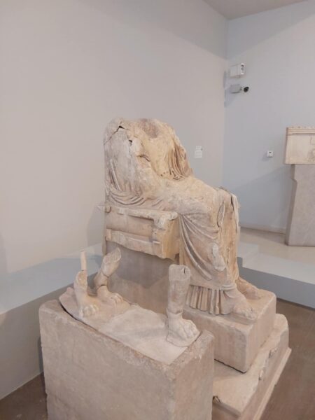 Το άγαλμα του Μοσχάτου ΄΄Η Μητέρα των Θεων ΄΄ – Απο τον Φ.Κ