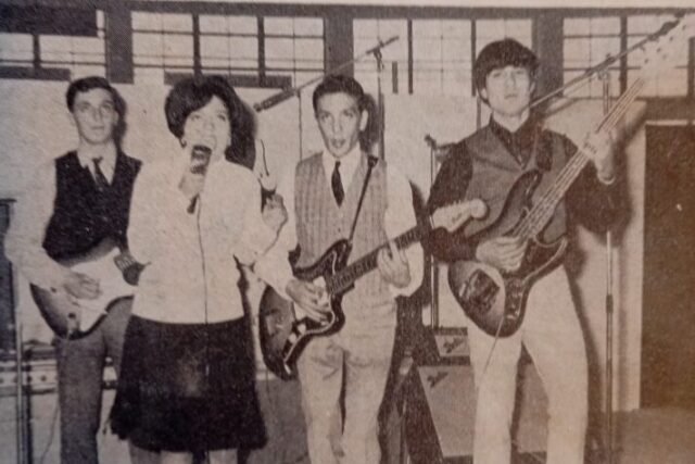 ΤΡΑΠΕΖΑ  ΑΝΑΜΝΗΣΕΩΝ  Αντίδοτο των FORMINX  Oi ..» ΘΥΕΛΛΕΣ » –  Γραφει ο ΠΕΤΡΟΣ ΚΑΝΤΙΑΝΗΣ .