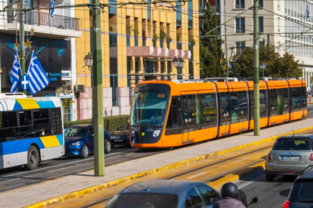 Διακόπτεται για τρεις μήνες η κυκλοφορία του Τραμ στο κέντρο της Αθήνας