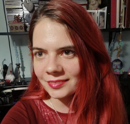 Συνέντευξη της Συγγραφέως  Βαΐα Κατσαβού: «Η πραγματικότητα ξεπερνά πάντα τη φαντασία!!!» Από τον Χρήστο Κατσέα.