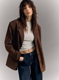 Μοντέρνα σύνολα από την νέα ανοιξιάτικη collection Bershka!