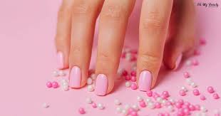 Πώς θα ξεκινήσεις να φτιάχνεις τα νύχια σου σπίτι σου