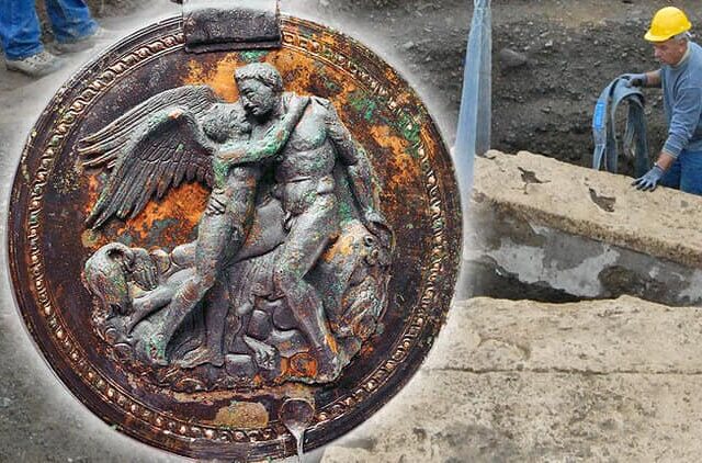 Ο  ΚΑΘΡΕΠΤΗΣ  ΑΠΟ  ΤΙΣ  ΑΙΓΕΣ – Απο την Μιράντα Σκηνίτη