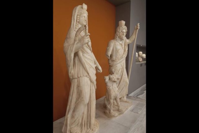 ΓΟΡΤΥΝΑ  ΚΡΗΤΗΣ – ΠΕΡΣΕΦΟΝΗ/ΙΣΙΔΑ με  ΠΛΟΥΤΩΝΑ/ΣΑΡΑΠΗ – Απο την Μιράντα Σκηνίτη