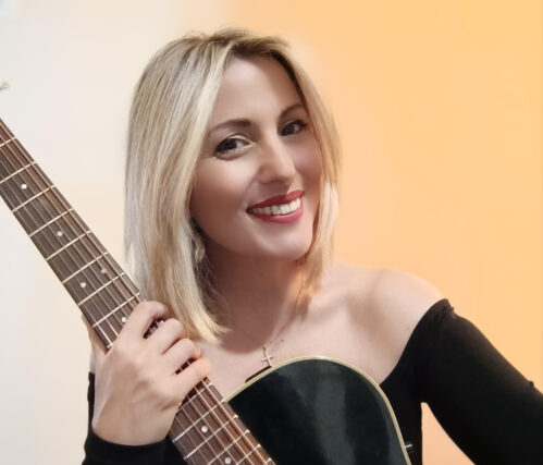 Συνεντευξη : Εριφυλη Ξαρχακου -Η αυθεντικότητα και η αφοσίωση είναι το κλειδί για να δημιουργείς κάτι πραγματικά σημαντικό.