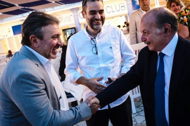 Εγκαίνια του Ελληνικού Κέντρου Ντάχαμπ.                                                                       