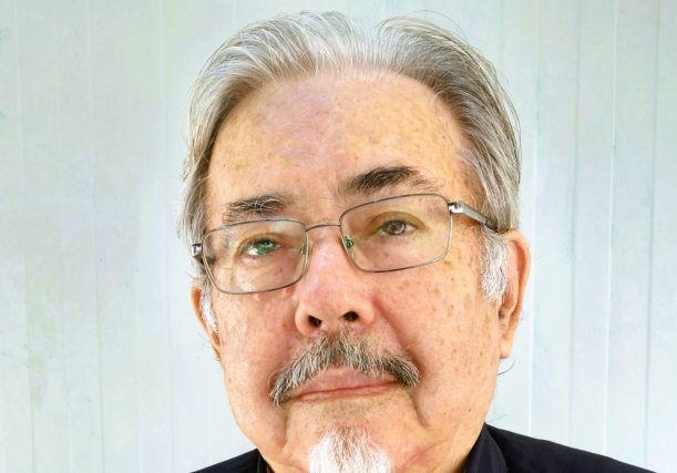 Ποίηση : Γιώργος Αγγελάκης ΄΄ Χάρτινος Θόλος΄΄ &  Οι δρόμοι χωριστήκαν