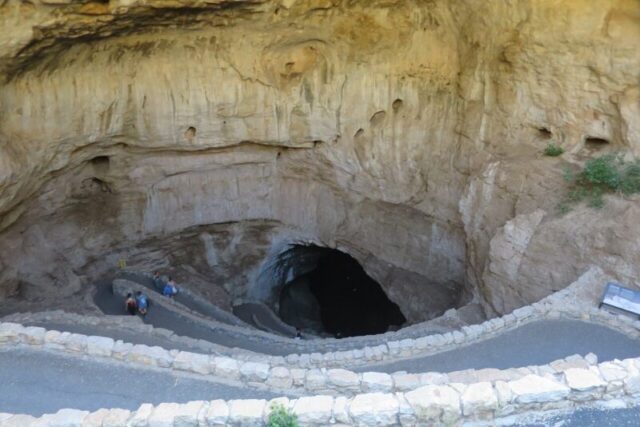 Το σπήλαιο με το εντυπωσιακό τοπίο – Έχει μήκος 48 χλμ. και ύψος 78 μέτρα