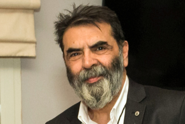 ΣΥΝΕΝΤΕΥΞΗ – Άρης Ασσαριωτάκης ΄΄ ΟΙ ΣΚΕΨΕΙΣ ΕΝΟΣ ΣΥΓΧΡΟΝΟΥ ΕΠΑΝΑΣΤΑΤΗ»  Απο την Λιλικα Αρνακη    –