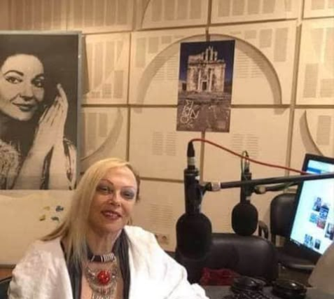 Σύντομα συνέντευξη : Απο την δημοσιογραφικη φωνη στο «Τρίτο Πρόγραμμα», και την «Η Φωνή της Ελλάδας» ΒΙΚΥ ΤΣΙΑΝΙΚΑ  Στην Λιλικα Αρνακη