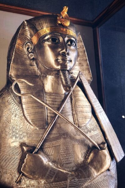 Ο τίτλος του Φαραώ – Aπο τον Στελιο Ταντουρη