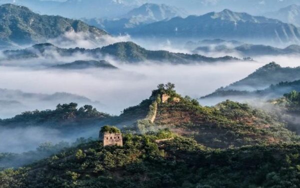 Τοπίο του Σινικού Τείχους Χονγκσανκόου στο Χεμπέι της Β. Κίνας – Απο την  Yawen Wu