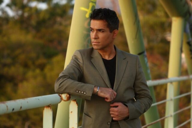 Βασίλης Δήμας: Κυκλοφόρησε η νέα του επιτυχία με τίτλο «Στείλε»