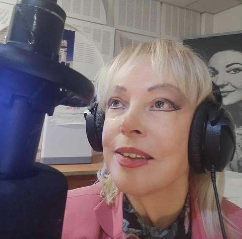 ΒΙΚΥ ΤΣΙΑΝΙΚΑ ΄΄ «28 χρόνια στο μικρόφωνο της ΕΡΤ ΄΄ Συνέντευξη της Λιλικας Αρνακη