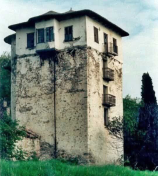 Περιηγησεις : Πυργόσπιτα στη Θεσσαλία .  Απο τον Αθανασιο Νουσια