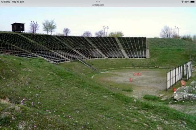 ΤΟ  ΕΛΛΗΝΙΣΤΙΚΟ  ΘΕΑΤΡΟ  ΤΟΥ  ΔΙΟΥ  – Απο την Μιράντα Σκηνίτη