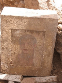 Φως στη Θήβα των μύθων