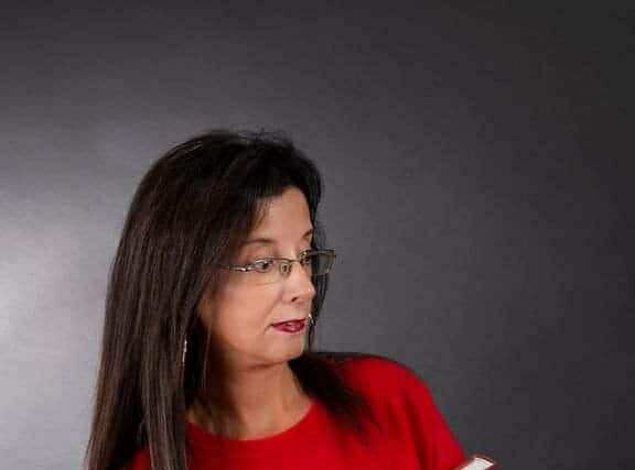 ΣΥΝΕΝΤΕΥΞΗ  Στον  Σταθη Λιώτη της  Εύας Μαζοκοπάκη ΄΄ Η ποίηση δύσκολα ορίζεται — είναι περισσότερο μια εμπειρία παρά ένας ορισμός ΄΄