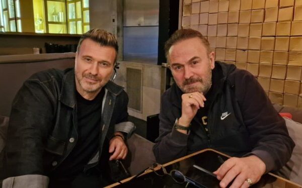 Σταμάτης Γονίδης και Γιάννης Πλούταρχος δείπνησαν μαζί σε γνωστό στέκι!