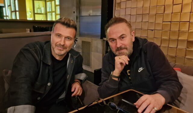 Σταμάτης Γονίδης και Γιάννης Πλούταρχος δείπνησαν μαζί σε γνωστό στέκι!