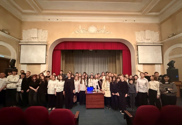 80 лет Победы_Лекция Теодоры Янници_Театральный Фестиваль _ΟΜΣΚ ΣΙΒΗΡΙΑΣ 23-27.10.2025_80 Χρόνια ΝΙΚΗΣ_Θεατρικό Φεστιβάλ_Διάλεξη Δ. Γιαννίτση