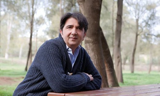 Συνεντεύξεις : Ο Διεθνούς φήμης Σεναριογράφος κ Γεώργιος Τσιάκκας  προσκεκλημένος  του  Αχιλλέα Παπαδιονυσίου