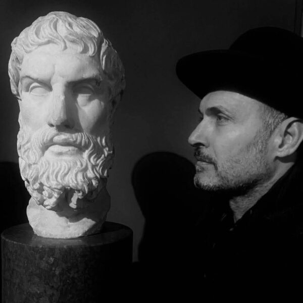 Επετειακή αναδρομική έκθεση φωτογραφίας του Σπύρου Πώρου στην Ελευσίνα ! Απο τον Στελιο Ταντουρη