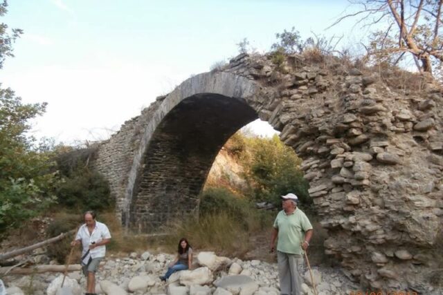 Το Τρανό γεφύρι, Τριφυλία