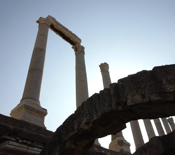 Περιηγήσεις : ΕΚΔΡΟΜΗ ΤΗΣ ΕΝΩΣΗΣ ΒΟΥΡΛΙΩΤΩΝ ΜΙΚΡΑΣ ΑΣΙΑΣ 3η Μέρα : ΑΡΧΑΙΑ ΑΓΟΡΑ ΤΗΣ ΣΜΥΡΝΗΣ – Απο τον Μανο Κιλημαντζο