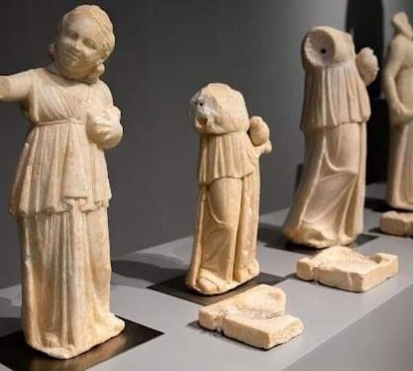 ΓΛΥΠΤΑ  ΑΣΚΛΗΠΕΙΟΥ  ΛΙΣΣΟΥ  ΚΡΗΤΗΣ – Απο την Μιράντα Σκηνίτη