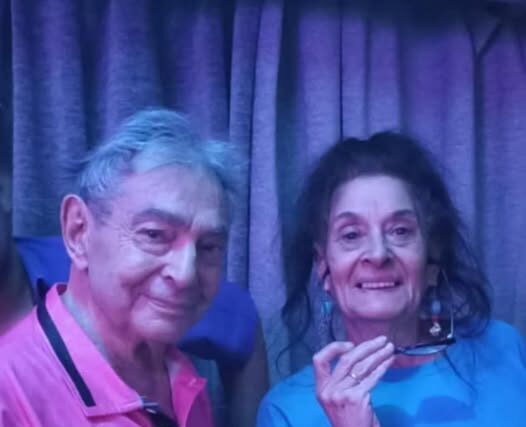 …ΤΕΡΗΣ – ΞΑΝΘΗ ΚΑΙ ΠΑΛΙ ΜΑΖΙ, ΜΕ ΝΕΟ ΤΡΑΓΟΥΔΙ.  …Γράφει: ο Πάνος Καλουδάς.