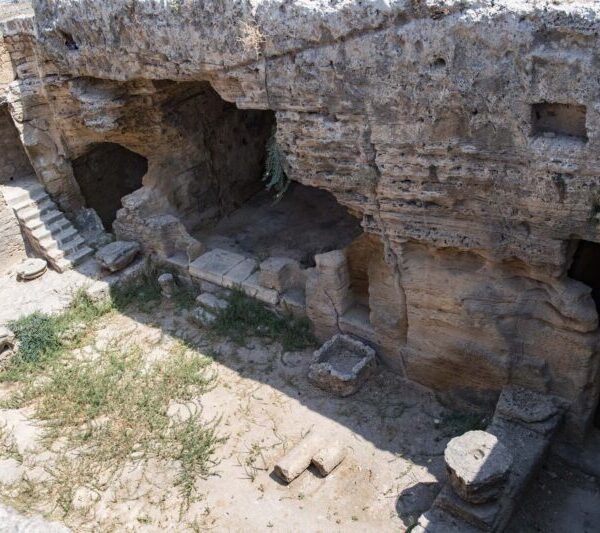 Η κατακόμβη της Αγίας Σολομονής