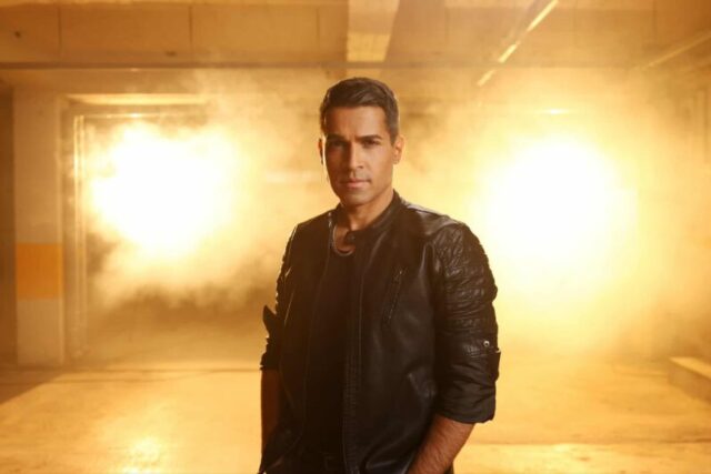 Κυκλοφόρησε το νέο τραγούδι-πρόταση του Βασίλη Δήμα