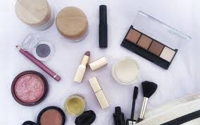 Τι συμβαίνει εάν χρησιμοποιείτε ληγμένα καλλυντικά ;