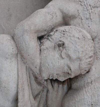 Η νότια   μ ε τ ώ π η   του  Π α ρ θ ε ν ώ ν α  –  Απο την Μιράντα Σκηνίτη