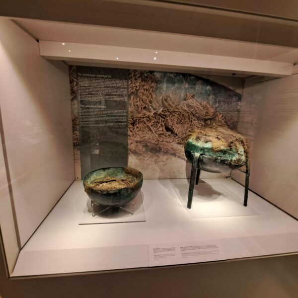 ΜΟΥΣΕΙΟ ΞΕΝΟΚΡΑΤΕΙΟΝ ΜΕΣΟΛΟΓΓΊΟΥ ΎΦΑΣΜΑ ΤΟΥ 1000 Π.Χ – Απο τον Τριαντάφυλλο Αθανασουλα