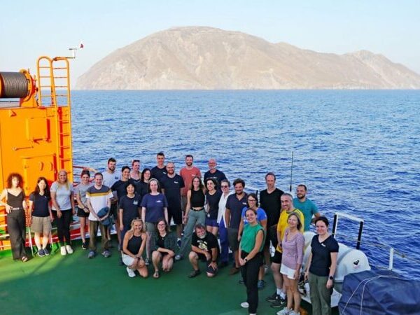 Ανακαλύφθηκε στη Μήλο τεράστιο υδροθερμικό πεδίο