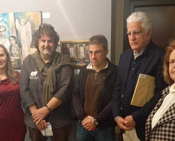 ΜΑΓΕΎΟΥΝ ΤΟ AΘΗΝΑΙΚΟ ΚΟΙΝΌ ΟΙ ΔΗΜΙΟΥΡΓΙΕΣ ΤΗΣ ΕΙΚΑΣΤΙΚΌΥ ΚΟΡΊΝΑΣ ΚΟΜΠΟΛΊΤΗ ΣΤΗΝ ΑΛΥΣΊΔΑ ΠΟΛΙΤΙΣΜΟΎ ‘’ΙΑΝΟΣ –  Γράφει ο ΛΕΟΝΤΙΟΣ ΠΕΤΜΕΖΑΣ