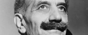 ο Γρίβας έλεγε έχουμε τρεις εχθρούς……………………