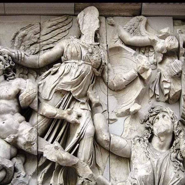 Η   ι π τ ά μ ε ν η   Ι ρ ι ς – Aπο την  Μιράντα Σκηνίτη