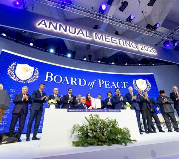 Το Μαρόκο υπέγραψε τον ιδρυτικό χάρτη του Συμβουλίου Ειρήνης.  Γράφει ο ΛΕΟΝΤΙΟΣ ΠΕΤΜΕΖΑΣ